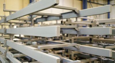 Décapage mécanique de pièces adapté à l’industrie automobile